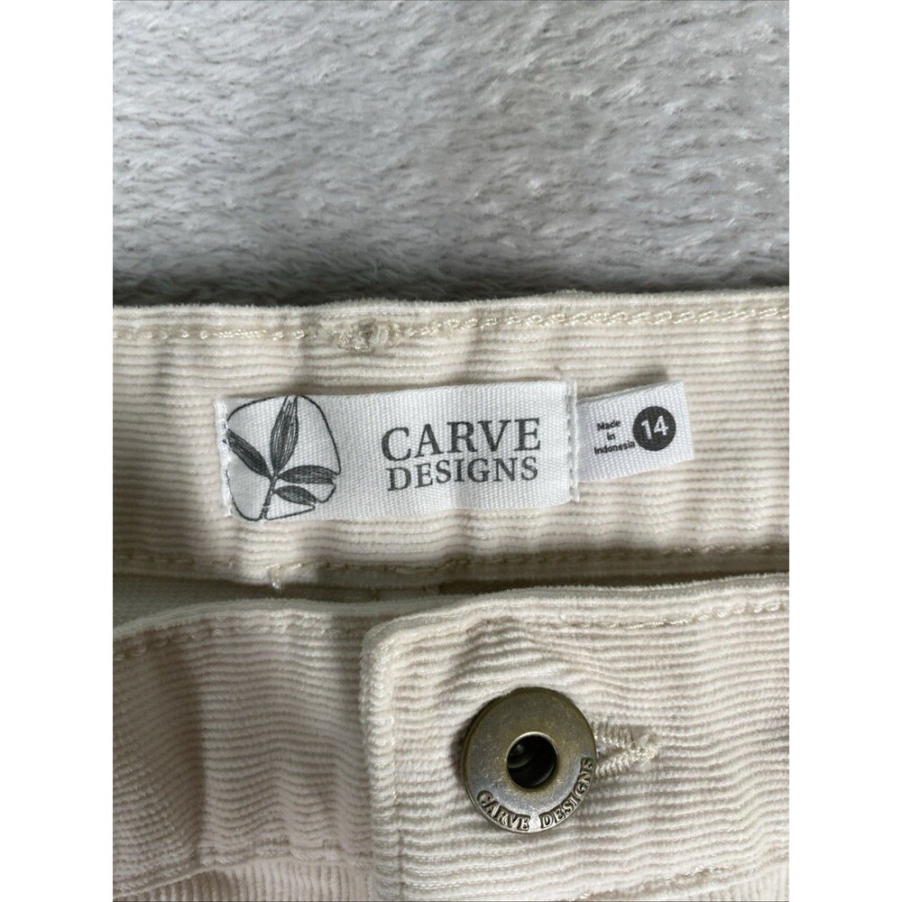 Carve Designs Oahu Shorts Women's 14 Cream 6” Raw Hem Corduroy - Picture 6 of 8